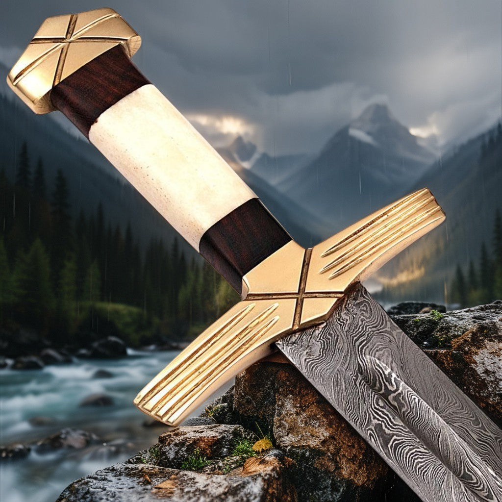 Handmade Damascus Steel Formidable King Pattern Viking Sword with Leather Sheath | Collectible Medieval Replica Blade